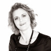 Tina Thörner dansar in…